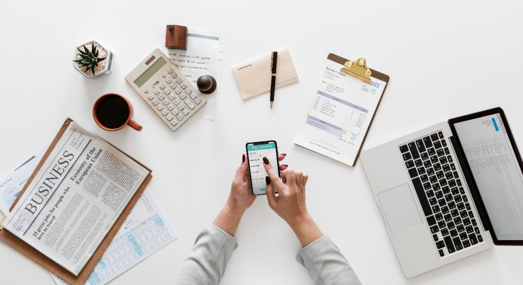Hard to find or retain a good accountant? Try cloud accounting solution 1a1